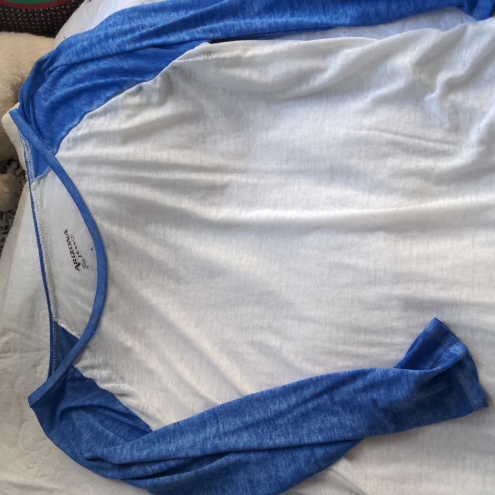 Arizona Jean Company Tee. Size xL